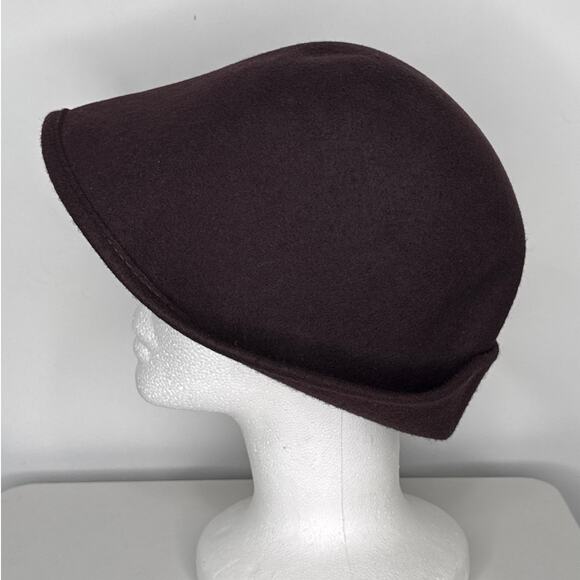 1970s–1980s New York Hat Co Brown Wool Felt Asymmetrical Cloche Hat main image 15